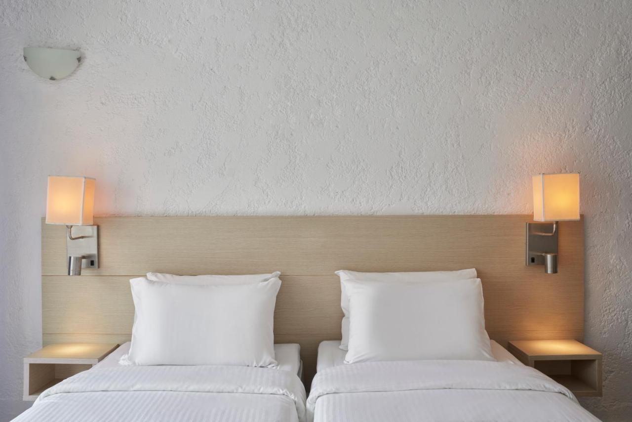 The By Esperia Aparthotel
